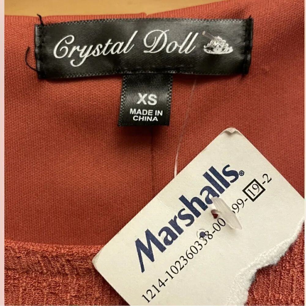 New CRYSTAL DOLL Dress Womens XS Shift Tiered Short Sleeve NWT - Picture 3 of 6
